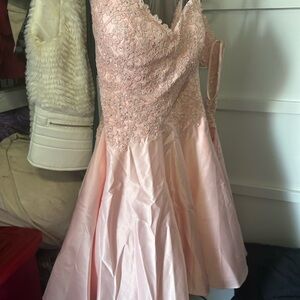 Chic Pink Embroidered Prom Dress